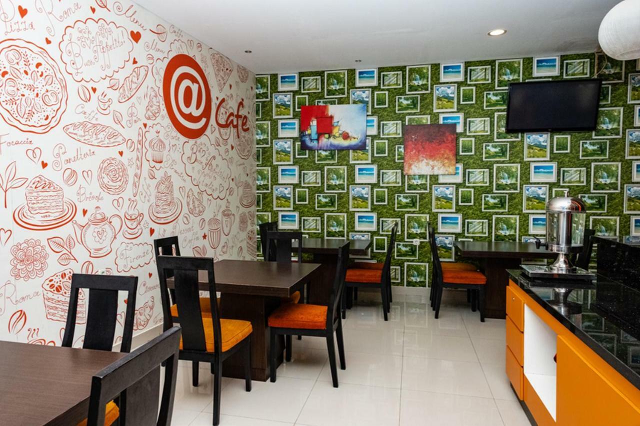 RedDoorz @ Pelita Raya Rappocini Hotel Makassar Bagian luar foto