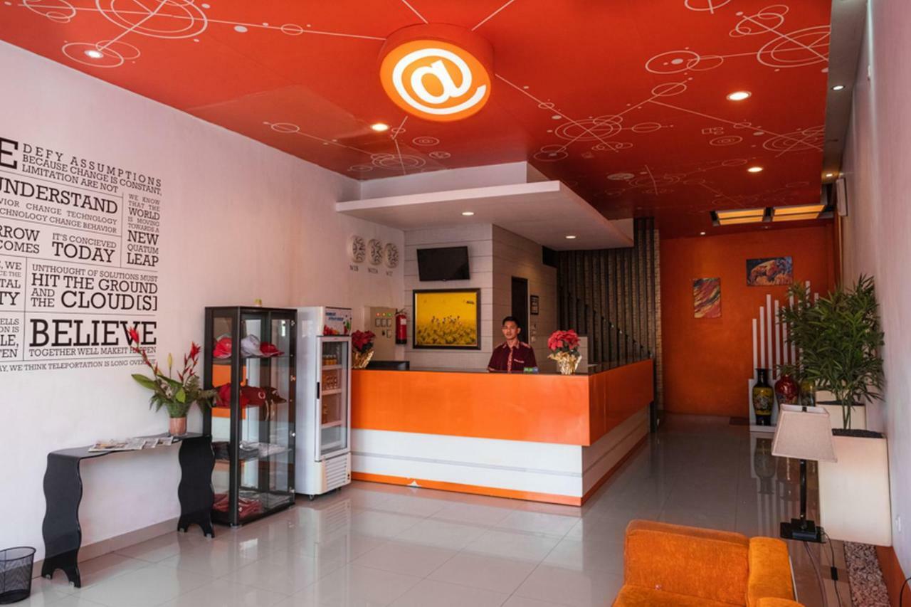 RedDoorz @ Pelita Raya Rappocini Hotel Makassar Bagian luar foto